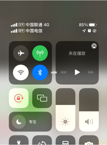 旺苍苹果手机维修分享iPhone双卡信号解决办法 